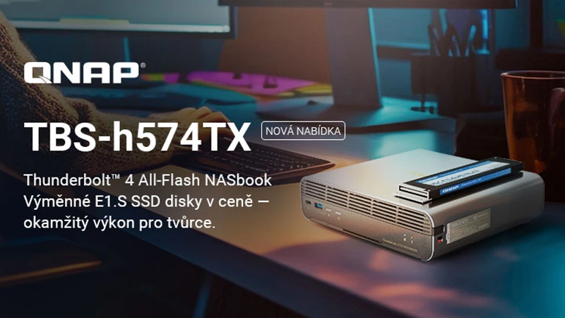 QNAP NASbook TBS-h574TX 