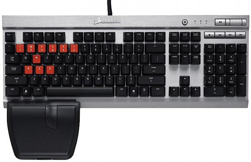 Corsair uvádí myši a klávesnice pro hráče FPS, MMO a RTS