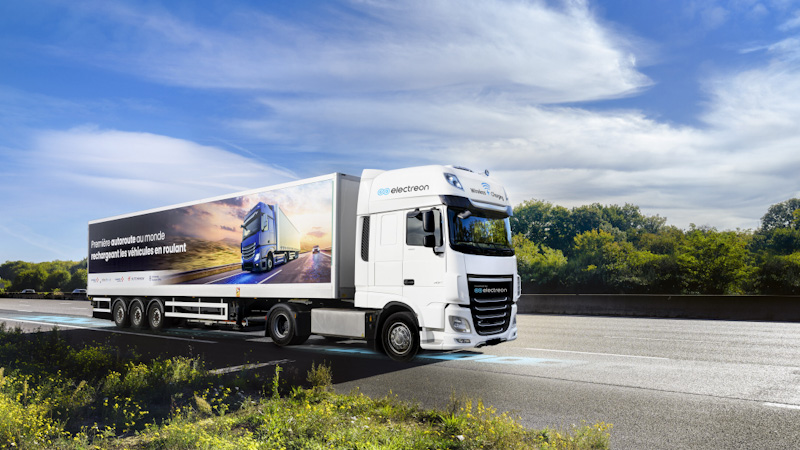 Francie spustila 1,5 km dálnice A10 s bezdrátovým nabíjením EV, výkon je až 300 kW