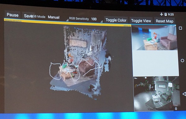 Intel na IDF: počítače všude, RealSense i pavoučí armáda