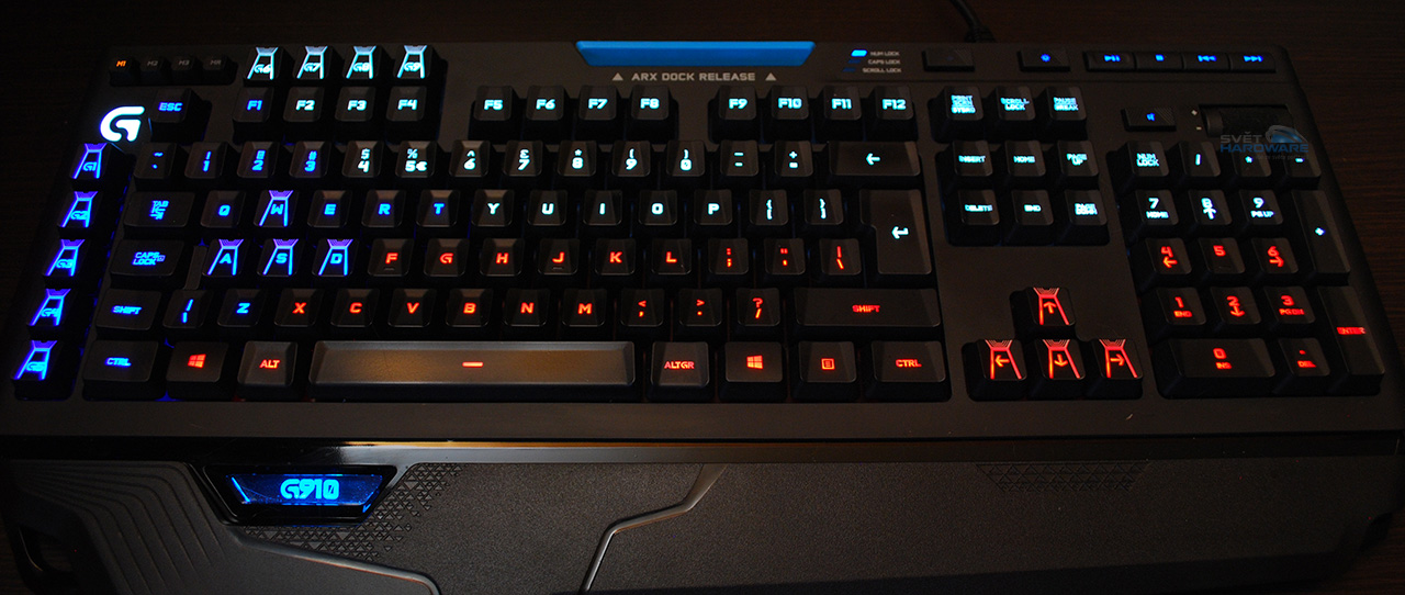 Logitech G910 Orion Spark: pestrobarevná mechanika
