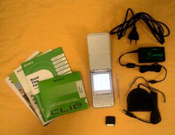 Sony Clié PEG-TG50 - Slušná střední třída s klávesnicí a rozpačitým Graffiti