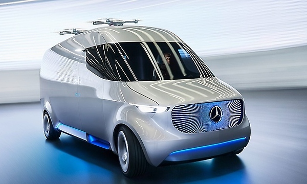 Elektrická dodávka Mercedes-Benz Vision Van s doručovatelskými drony