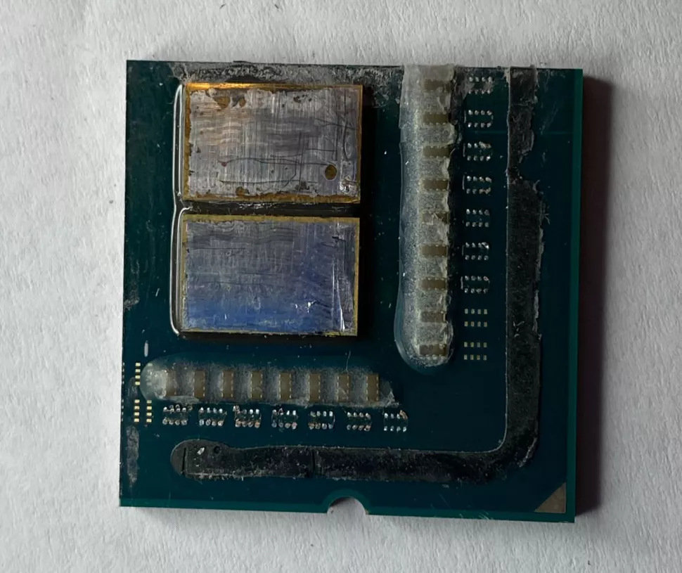 Milan-X zbavený heatspreaderu ukázal překvapivé zpracování čipletů s V-Cache