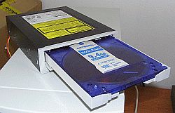 Panasonic LF-D521E: vypalte to všechno