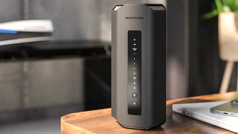 Netgear Nighthawk RS700 je tri-band Wi-Fi 7 routerem s podporou 10GbE