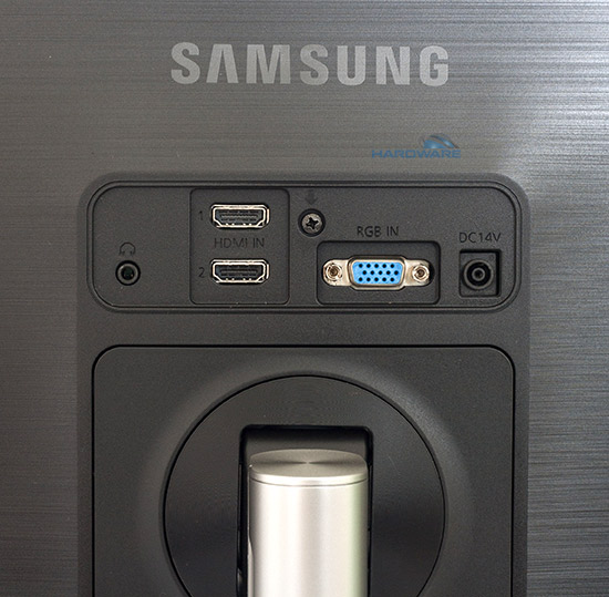 Samsung S24C750P: nečekaně odlišný