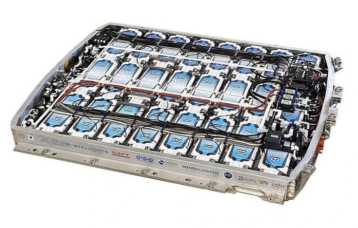 Stellantis představuje baterie IBIS, jsou efektivnější a mají i vyšší životnost
