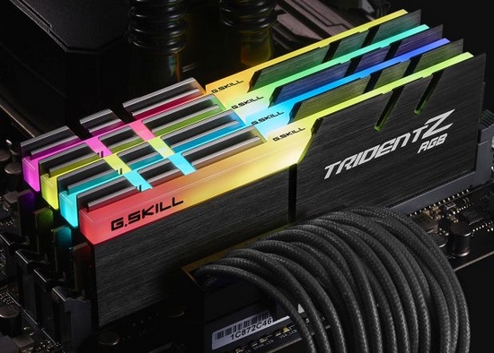 Paměťové moduly G.Skill Trident Z překvapí RGB podsvícením