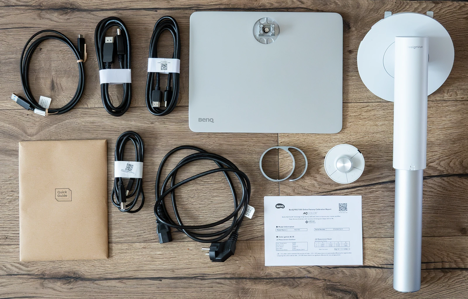 BenQ PD2730S příslušenství