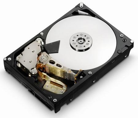 Hitachi zařadil do nabídky 4TB pevné disky