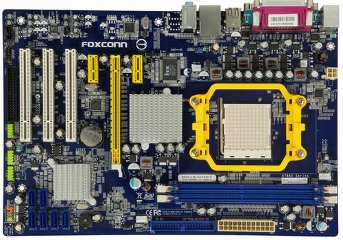 Foxconn a dvě základní desky s čipovými sadami AMD 770