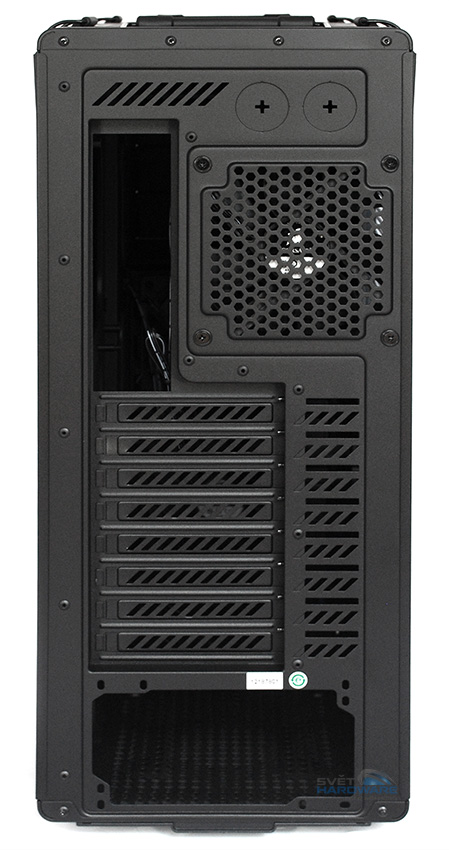 Corsair Vengeance C70: celokovová herní skříň