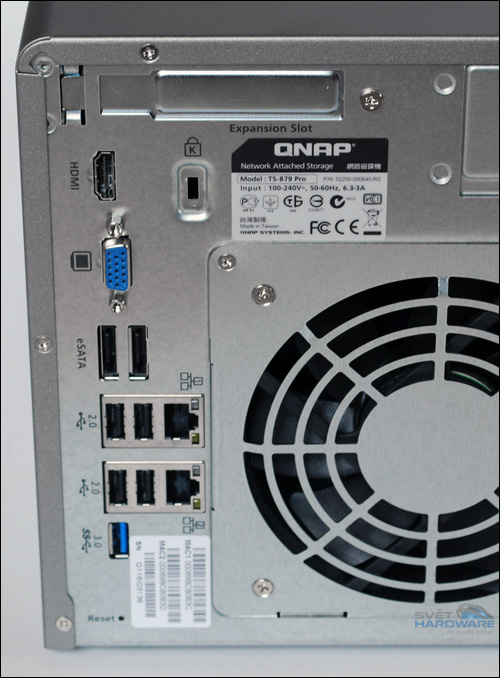 QNAP TS-879 Pro: firmware 3.5 se ukazuje