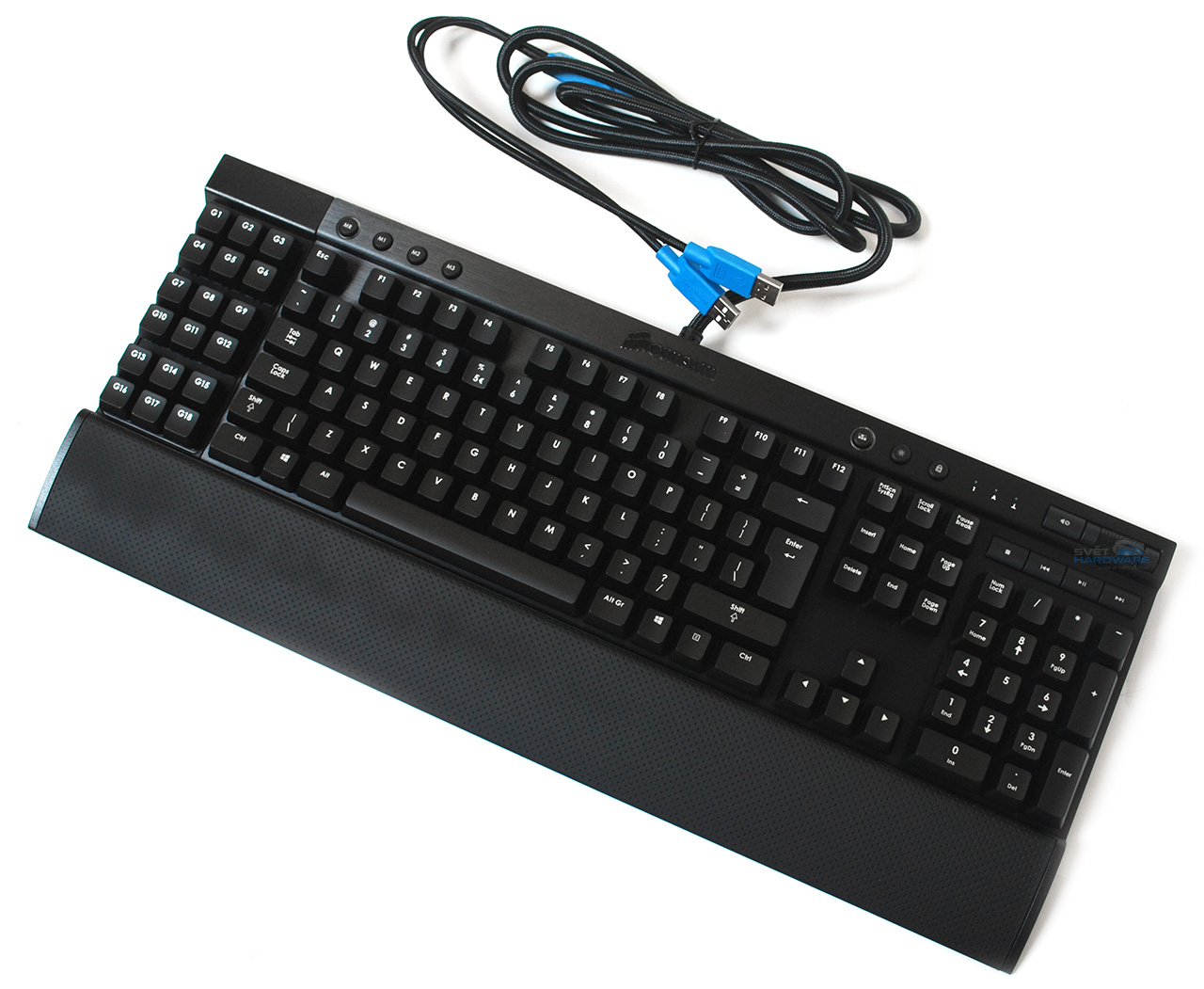 Corsair Vengeance K95: téměř dokonalá