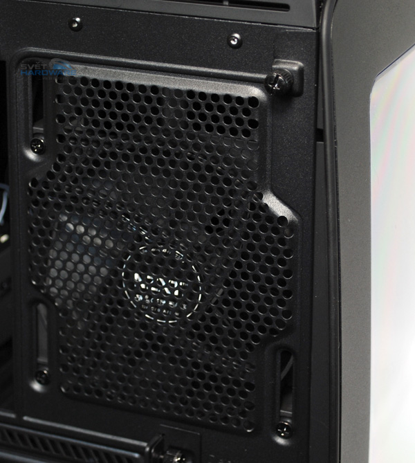 NZXT Manta: malá velká skříň