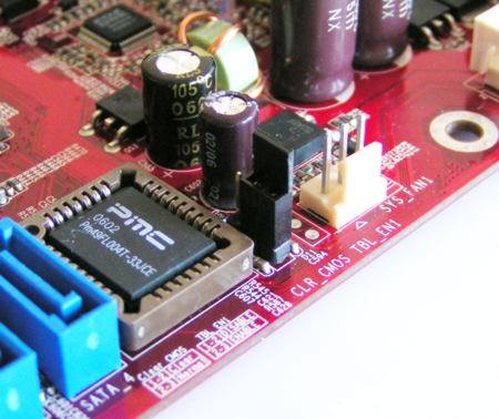 Foxconn 975X7AA - vstup na scénu OC?