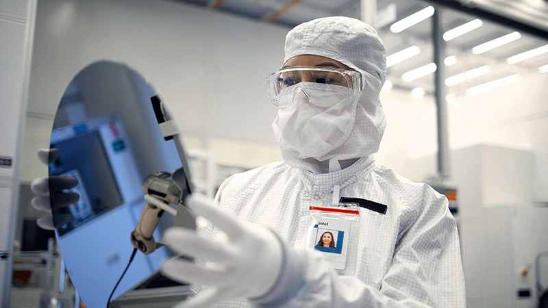 Intel zvýšil výtěžnost procesu 18A na 55 %