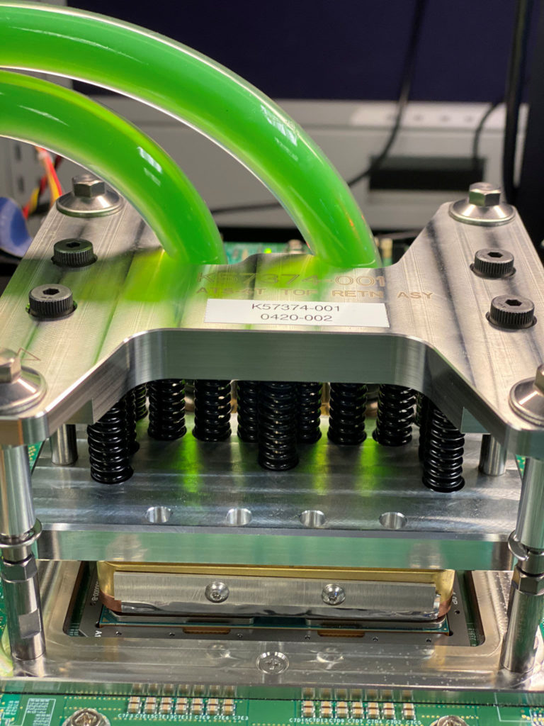 Intel ukázal tři GPU Arctic Sound, rozměry jsou impozantní