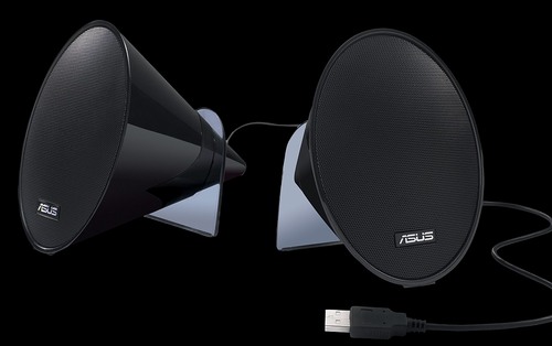 Asus si připravil USB reproduktor a bezdrátová sluchátka