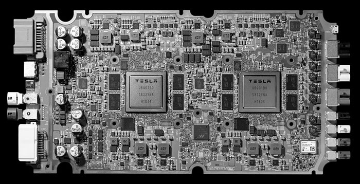 Tesla se zbavila NVIDIE, už má nasazeny vlastní AI čipy 