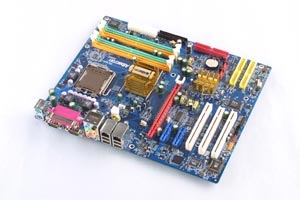 Základní deska Albatron PX925XE Pro