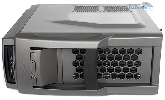 CM Storm Scout 2: mobilní skříň