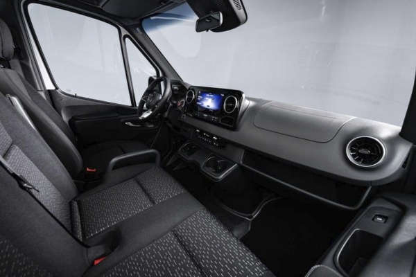 Nový Mercedes-Benz eSprinter: LFP baterie a až 113 kWh