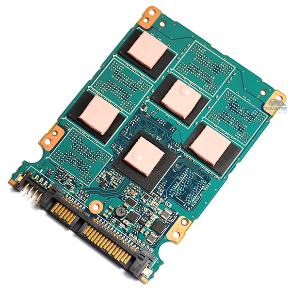 Toshiba OCZ VX500: mainstream s MLC