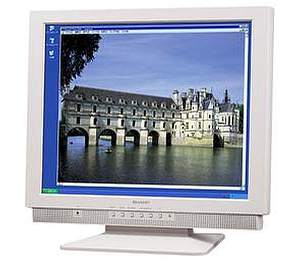 Sharp uvádí dva nové LCD monitory