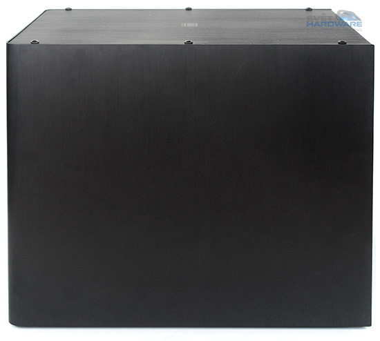 Xigmatek Gigas: herní sestava v hliníku