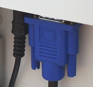 JetWay M1794 - LCD monitor za přijatelnou cenu