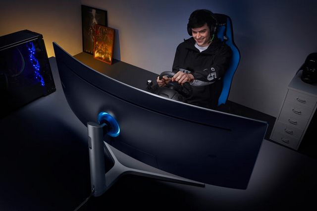 Samsung má nové HDR QLED monitory s FreeSync 2