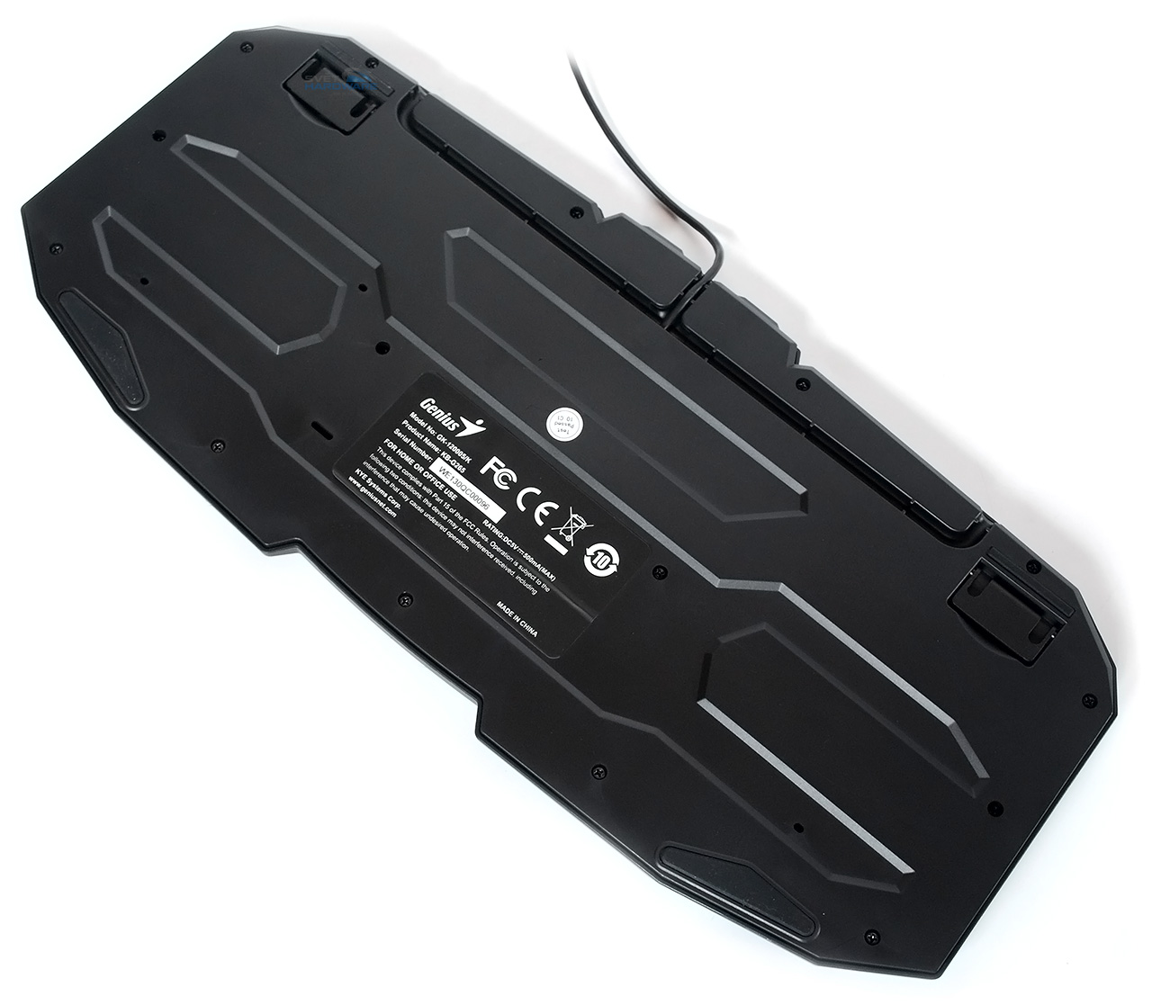 Genius KB-G265: podsvícení levně