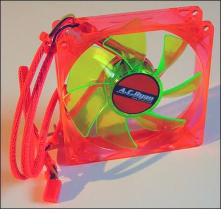 Test 92mm ventilátorů.