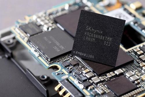 Čína hlásí, že má silné důkazy o cenové dohodě mezi firmami Samsung, SK Hynix a Micron