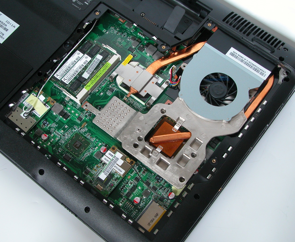 ASUS N51Tp na platformě AMD