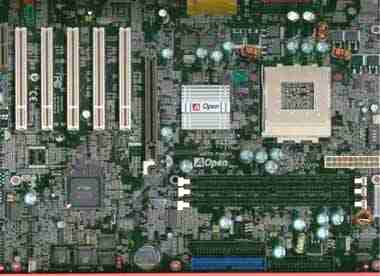 Jak si vede základní deska AOpen AK73 Pro A