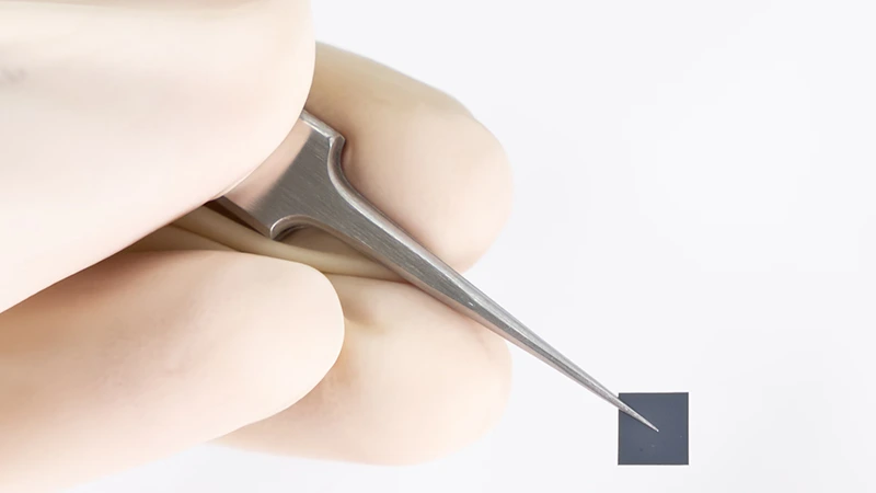 TDK vyvinulo nové solid-state akumulátory CeraCharge, dosahují hustoty 1000 Wh/l