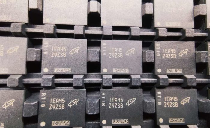 V Číně odstartovala masová produkce DDR5 modulů