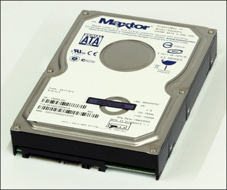 250GB v novém - Barracuda 7200.9 a DiamondMax 10 SATA