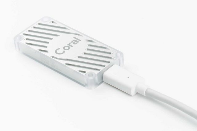 Google Edge TPU v minipočítači pro strojové učení ve stylu Raspberry