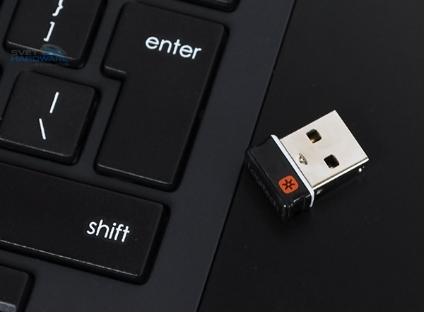 Logitech TK820: klávesnice + touchpad bezdrátově