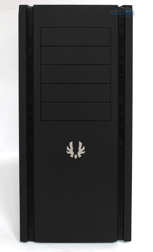 BitFenix Shinobi XL: decentní obr