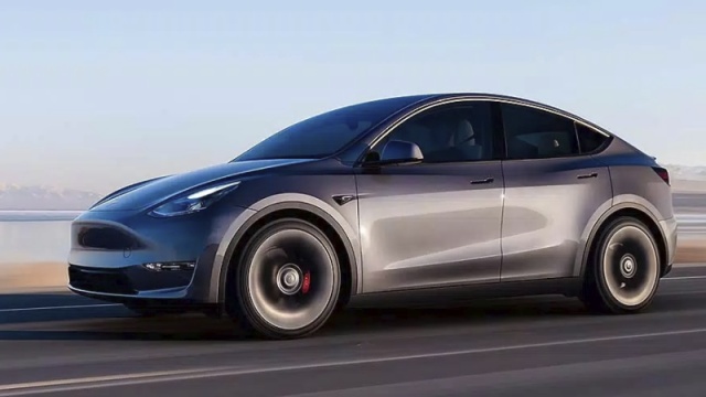 Tesla opět dosáhla rekordní výroby a dodávek, i když méně, než se čekalo