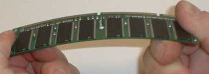 PAMĚTI A JEJICH ÚSKALÍ - úvaha