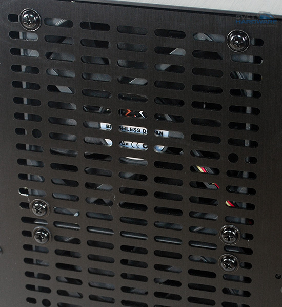 Xigmatek Gigas: herní sestava v hliníku