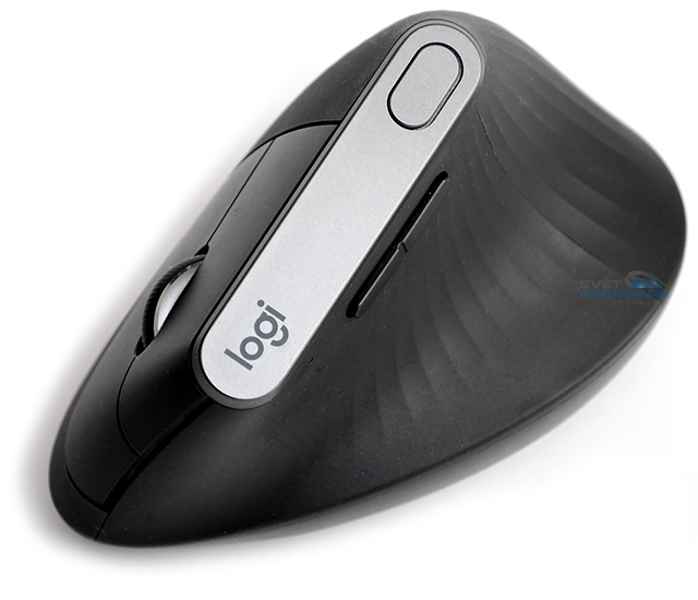 Logitech MX Vertical: ergonomie především 