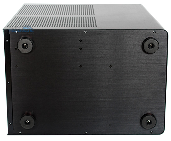 Xigmatek Gigas: herní sestava v hliníku