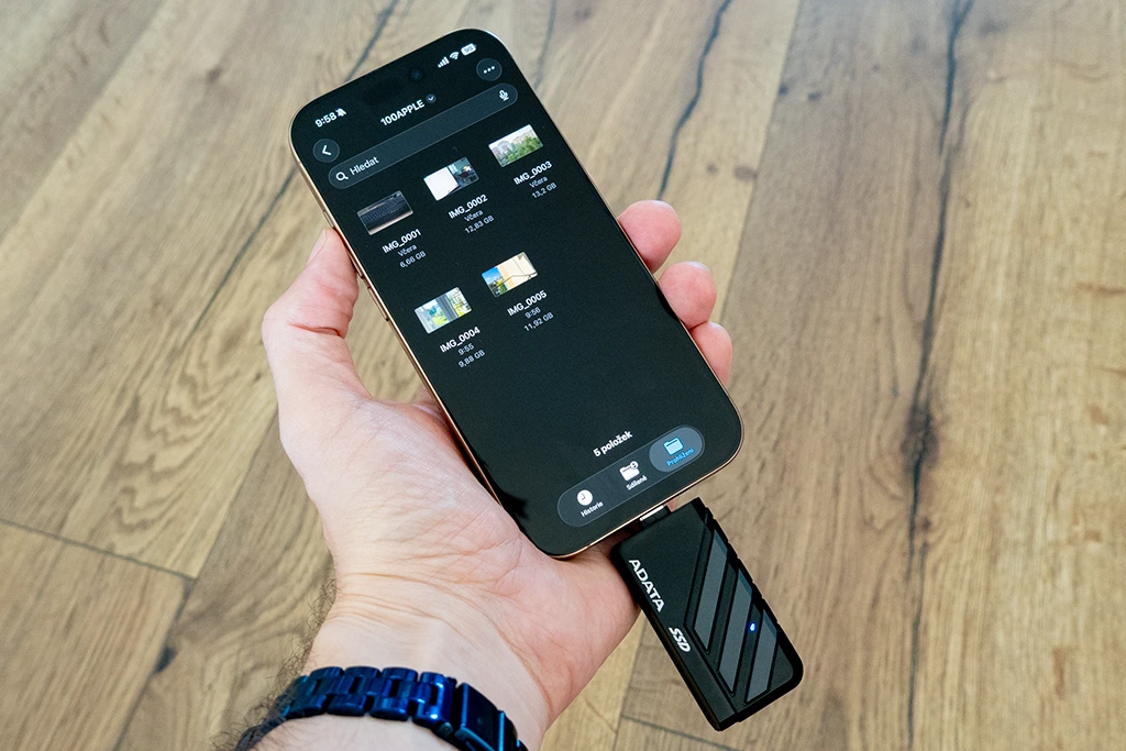 Adata SC735 - iPhone 16 Pro